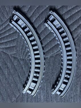 Thomas the Train Replacement Part Gray Track Piece ER Lot Of 2